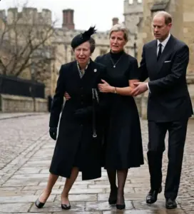 SAD NEWS — JUST 1 MINUTE AGO! Princess Anne collapses in grief as she announces the funeral of a Royal Family member. Through tears, she begins: “With deepest sorrow… we…”